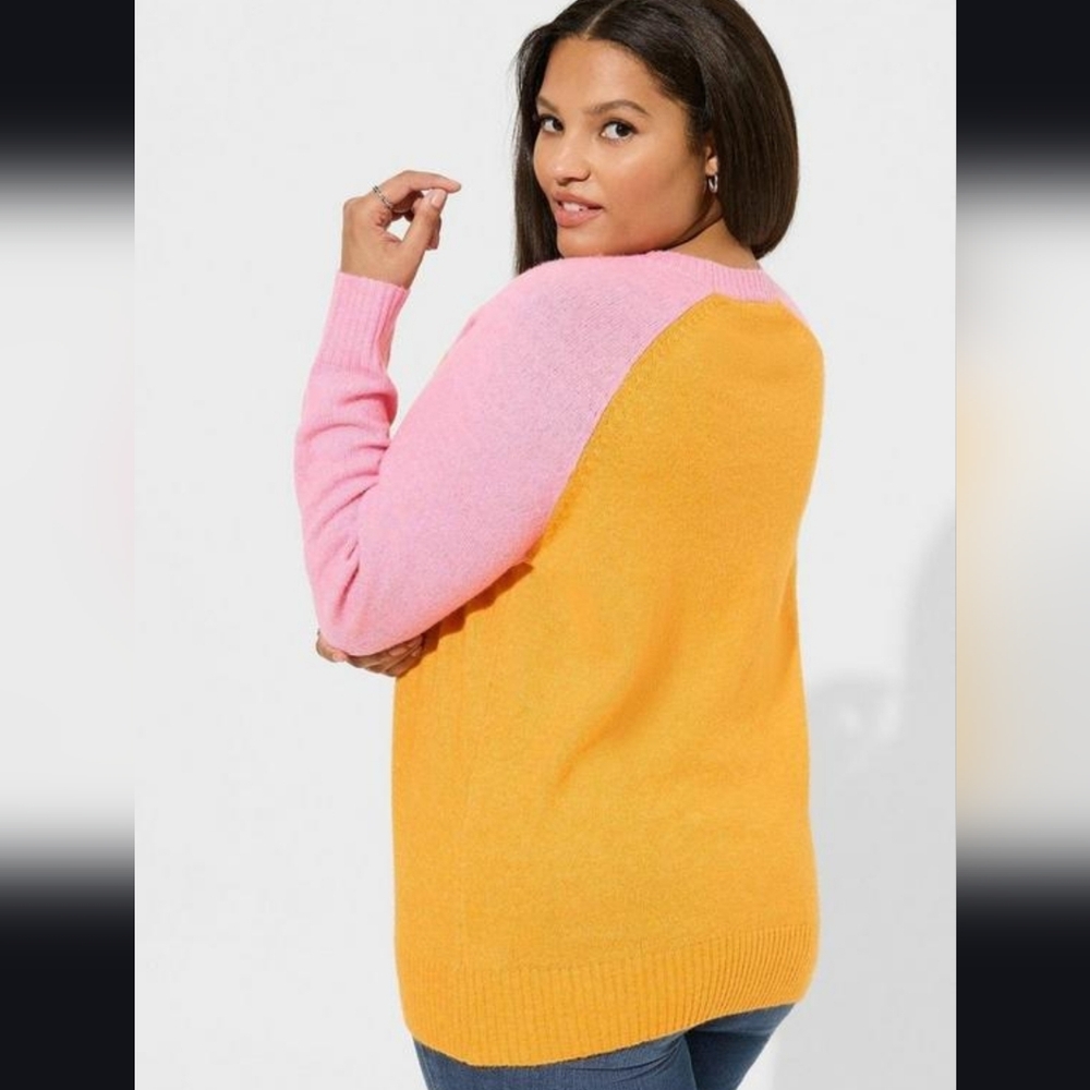 Torrid Vegan Cashmere Pink/Orange Color-Block Pullover Sweater Size 2X NWT - Picture 4 of 16